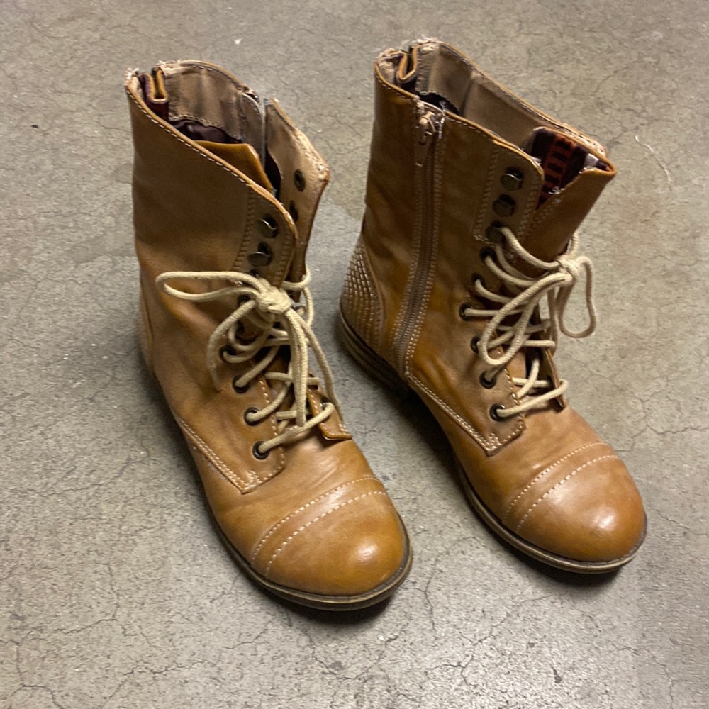 Cathy Jean combat boot